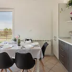 Apartma Serene Retreat Near