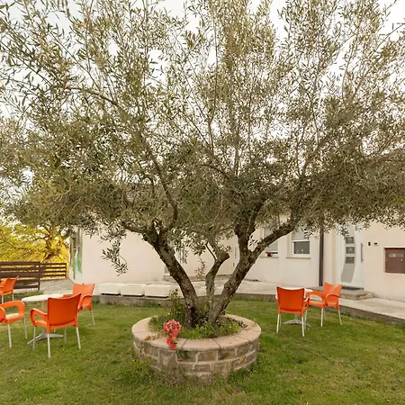 Appartement Surrounded By Forest With The Sea View *