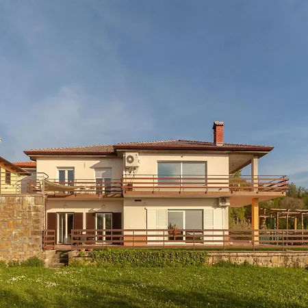 Apartment Martin And Sv Anton Апартаменты Копер