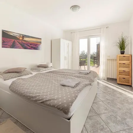 Apartment Bella Vista