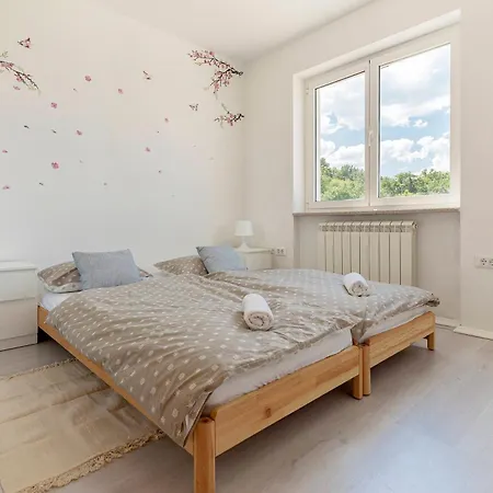 Souranded By Forest With The Sea View Apartamento *