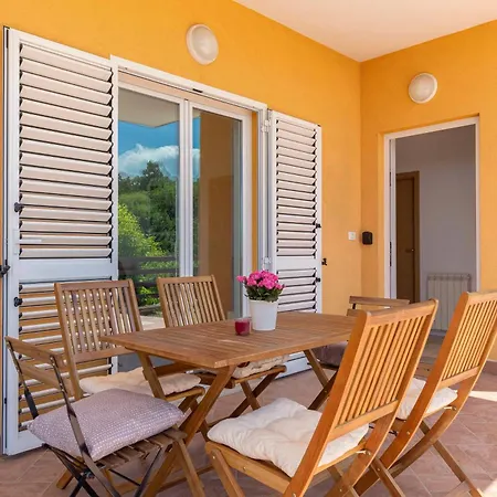 Apartment Martin And Sv Anton Апартаменты Копер