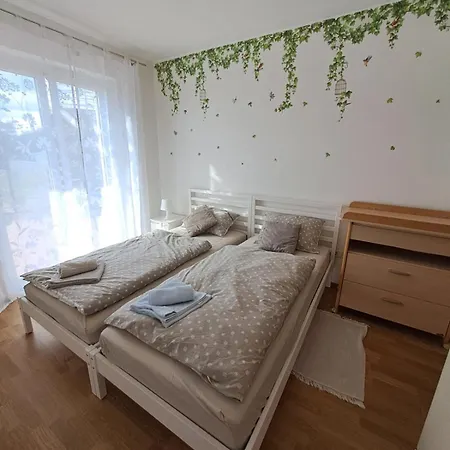 Surrounded By Forest With The Sea View Appartement Koper