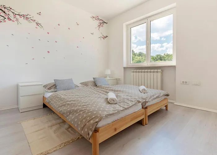 Martin And St Anton 公寓 *