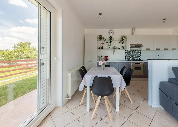 Martin And St Anton كوبر