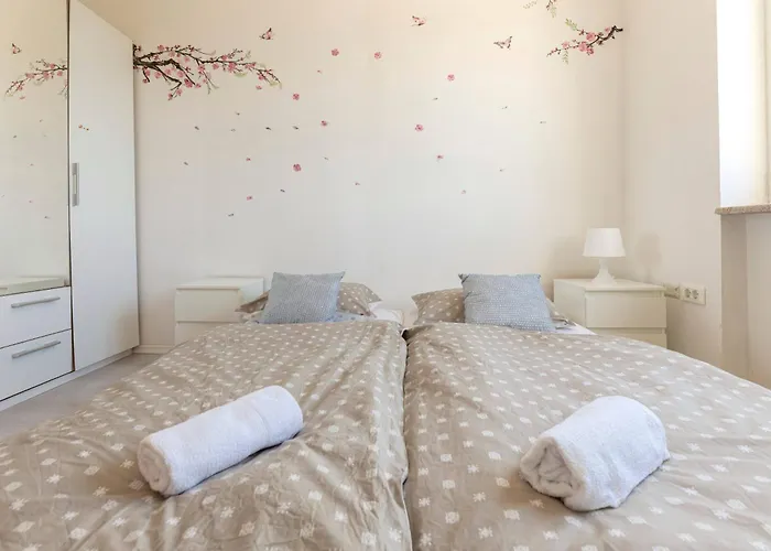 Martin And St Anton 公寓